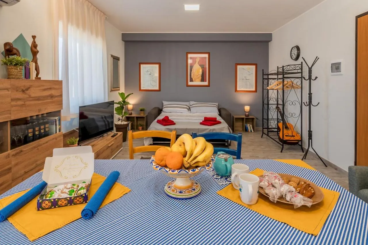 Masciara Home - Apartment & Suite Fra Taormina, Catania Ed Etna Fiumefreddo di Sicilia Italy